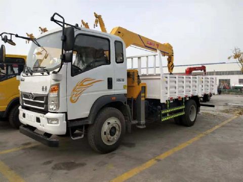 點(diǎn)擊查看詳細信息<br>標題：5噸重汽豪曼隨車(chē)吊 閱讀次數：2171